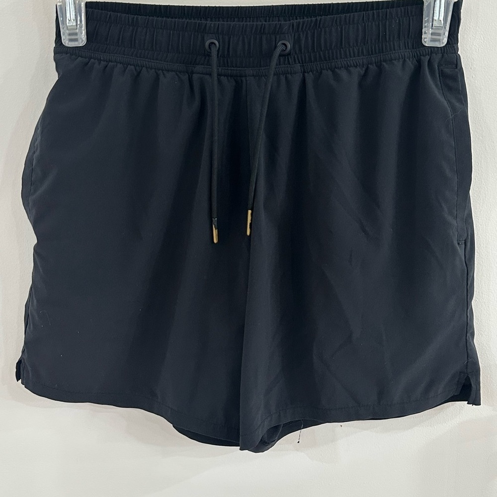 Gilly Hicks Black Athletic Men's Shorts 5” Size XS compression lined